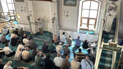 İmam okudu, tercüman çevirdi: Kırklareli'de işitme engellilere özel cuma hutbesi