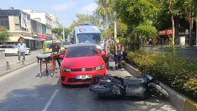 Manavgat'ta otomobil motosiklete çarptı: 1 yaralı