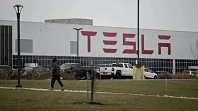 Elon Musk’tan Teksas’a dev yatırım: Tesla Solar enerjide ezber bozmaya geliyor!
