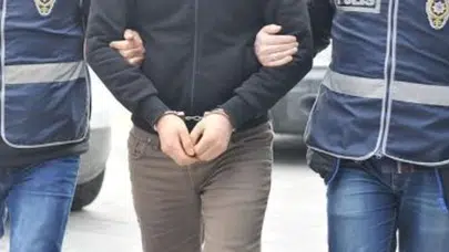 Sultangazi'de narkotik operasyonu: Evinden uyuşturucu fabrikası çıktı