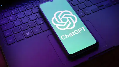 ChatGPT’de devrim gibi karar: Ücretsiz sürümde limitler kalkıyor!
