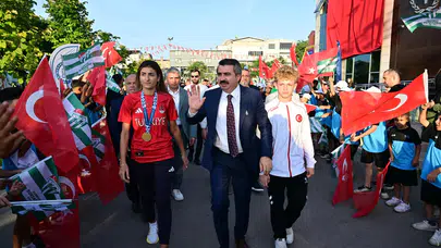 Yıldırım'da gençlik yatırımları hız kesmiyor: Dev tesisler ilçenin çehresini değiştirdi