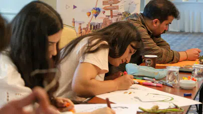 Türkiye’nin dört bir yanından İstanbul Modern’e: 'Sanat Yolunda' eserleri erişime açıldı