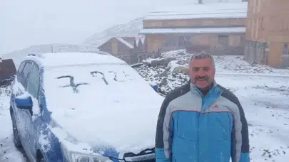 Rize'de eylül sürprizi: Tahpur Yaylası beyaza büründü