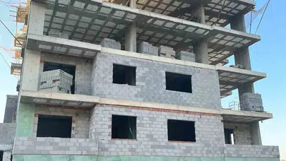 Tarsus'ta inşaat şantiyelerinde acı gün: 1 ölü, 2 yaralı