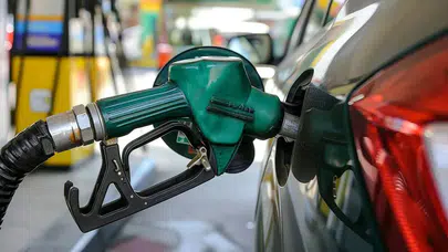 Motorin 90 TL sınırını aştı: 4 Eylül gecesi benzin, mazot ve LPG'ye tarihi zam!