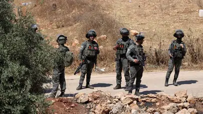 İsrail polisi, sabah namazına giden Filistinli genci şehit etti