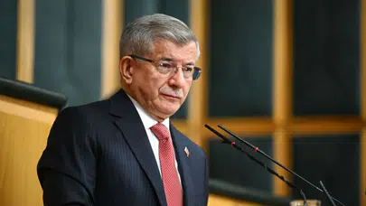 Ahmet Davutoğlu hakkında soruşturma başlatıldı!