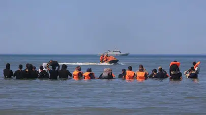 Manş Denizi'nde son 7 yılın rekoru: Düzensiz göç trafiği bıçak gibi kesildi