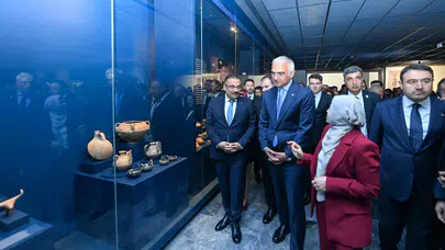 Bakan Ersoy Kütahya'dan duyurdu: 62 bin eser tek çatı altında buluşuyor