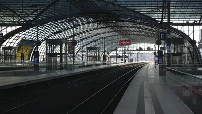 Almanya'da peş peşe kritik olaylar: Sabotaj şüphesi alarm seviyesini yükseltti