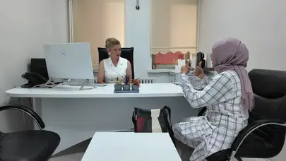 Mardin'de engelsiz iletişim adımı: Kamu görevlileri bu kez türküyle ses verdi