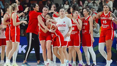 Potanın Perileri Berlin sahnesinde: Dünya Kupası özlemi sona eriyor
