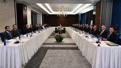 TUSAŞ’ta kritik KAAN zirvesi: Milli muharip uçağın geleceği masaya yatırıldı