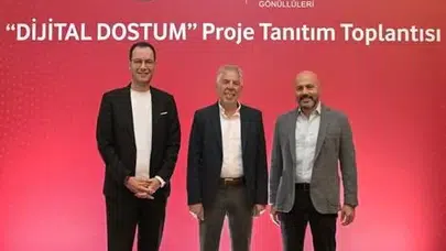 Ekran bağımlılığı ve siber zorbalıkla mücadelede yeni dönem: 'Dijital Dostum' okullarda!