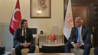 Üsküp'ten Ankara'ya uzanan tarihî miras: Bakanlar 'Paranın Yolculuğu' sergisinde buluştu