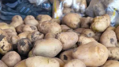 Sandıklı'da tartı vurgunu: 9 kilo diye satılan çuvallardan bakınız ne çıktı!