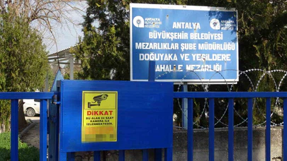Ne diriye ne ölüye saygı kalmamış: Zeytinköy'de mezarlıklardan uyuşturucu çıktı!