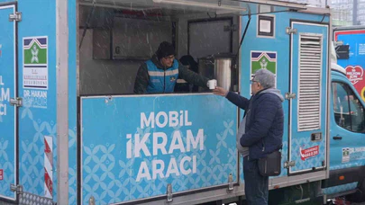 Kar Bahçelievler’i beyaza bürüdü... Ekipler harekete geçti, müdahale gecikmedi!