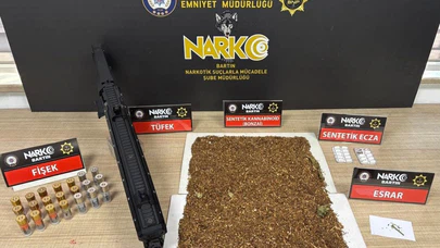 İçeriden bonzai, dışarıdan gözaltı... Bartın’da narkotik kapıyı çaldı!