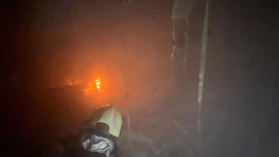 Depremden kurtuldular, yangınla yıkıldılar: Hatay'da felaketler peşlerini bırakmadı!