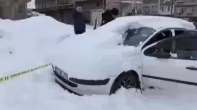 Başından vurulmuştu… Gaziantep’te araçta unutuldu, polis katili markette yakaladı!