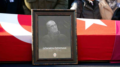 RAMS Park’ta Gökmen Özdenak vedası: Özbek’in sözleri törene damga vurdu