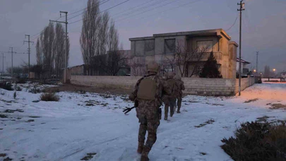 3 aylık takip sonuç verdi: Iğdır’da 15 adrese baskın!