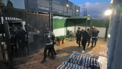 İzmir’de karanlık ağ ortaya çıktı: İnsan ticareti yapan şüpheliler yakalandı!