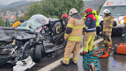 İzmir’de dehşet zinciri... Çinli yolcu araçta sıkıştı, 5 dakikada hayata döndü!