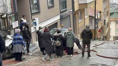 Kağıthane’ye itfaiye ulaşamadı, alevler acımadı! Dik yokuş, dar sokak, alevler…