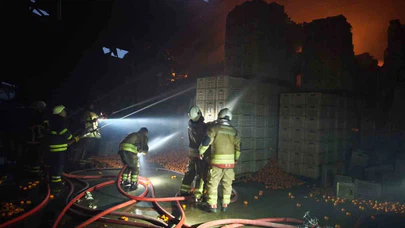 Hatay'da korkutan yangın: 60 işçi canını zor kurtardı, 1 işçiden acı haber!