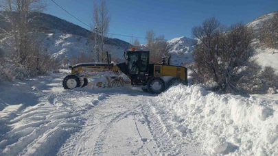 Tunceli’de kar 'Köy Ayarına' döndü... 138 yol açıldı, 160 köyde çalışmalar sürüyor!