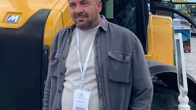 Bir anlık hata ölüm getirdi: Denizli - Uşak Karayolu'nda devrilen çekiciye otomobil çarptı!