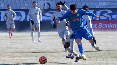 Fırtına bu sefer sakinleşti: Erzurumspor FK evinde taraftarların yüzünü güldürdü