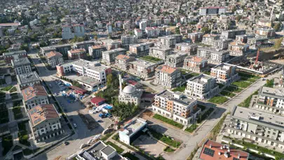 Eski Kahramanmaraş’tan eser kalmadı: Azerbaycan Mahallesi ve Ebrar Sitesi’nde son durum şaşırttı