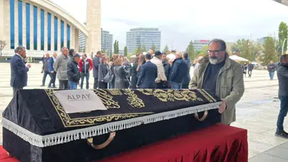 Türk Müziğinin unutulmaz ismi Alpay’a Veda