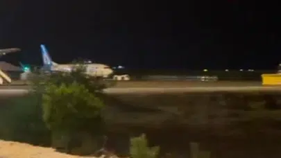 AJet uçağında bomba ihbarı: Şanlıurfa GAP Havalimanı'nda ne oldu, uçak boşaltıldı mı, Şanlıurfa Valisi ne açıklama yaptı?