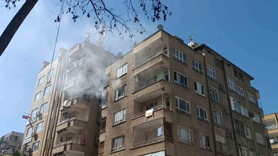 Şanlıurfa’da facianın eşiğinden dönüldü! Bir kıvılcım, bir apartmanı ayağa kaldırdı...