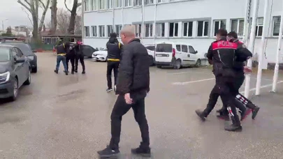 Bursa’da 25 milyonluk kanlı hesap... Kahvehane önünde infaz anbean kameraya yansıdı!