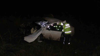 Kayseri’de koru filmi gibi kaza: Direksiyon hakimiyeti gitti, 50 metre uçtu!