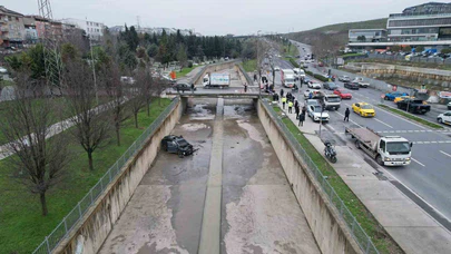 Bir çarpma, bir takla, bir dere… İstanbul'da film gibi kaza!
