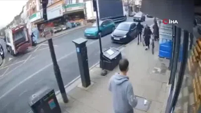 Londra’da Türk kuyumcu dükkanı palalı hırsızlar tarafından soyuldu