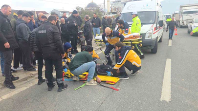 Otomobile çarpan motosiklet savruldu: 2 yaralı