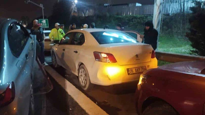 İşe değil krize gidiş... TEM Otoyolu alarm verdi, 8 araç birbirine girdi!