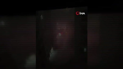 Eksi 2’de cehennem provası... Zeytinburnu’nda park halindeki 5 araç kül oldu!