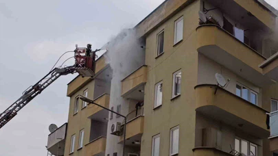 Bursa’da yemek yapılırken çıkan yangın paniğe neden oldu