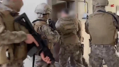 İş adamını darp ve tehdit ederek 3 milyon TL isteyen 5 şahıs yakalandı