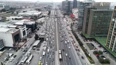 İstanbul’da akaryakıt zammı trafiğe yansımadı