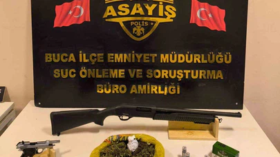 İzmir’de aranan şahıs silah ve uyuşturucuyla yakalandı